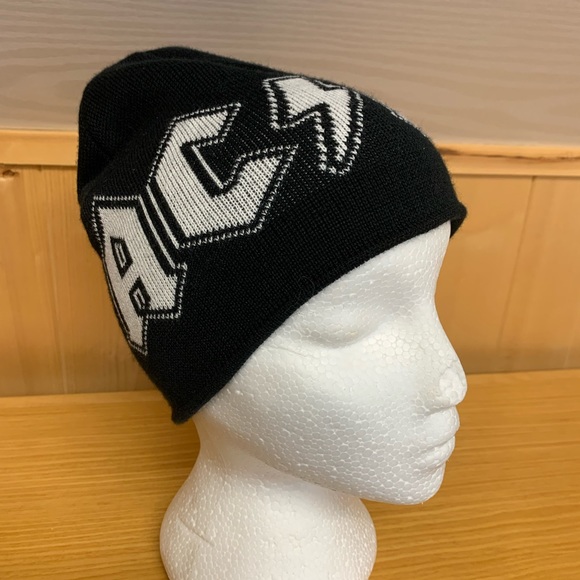 ACDC beanie rock band hat AC/DC authentic rockware - Picture 1 of 9